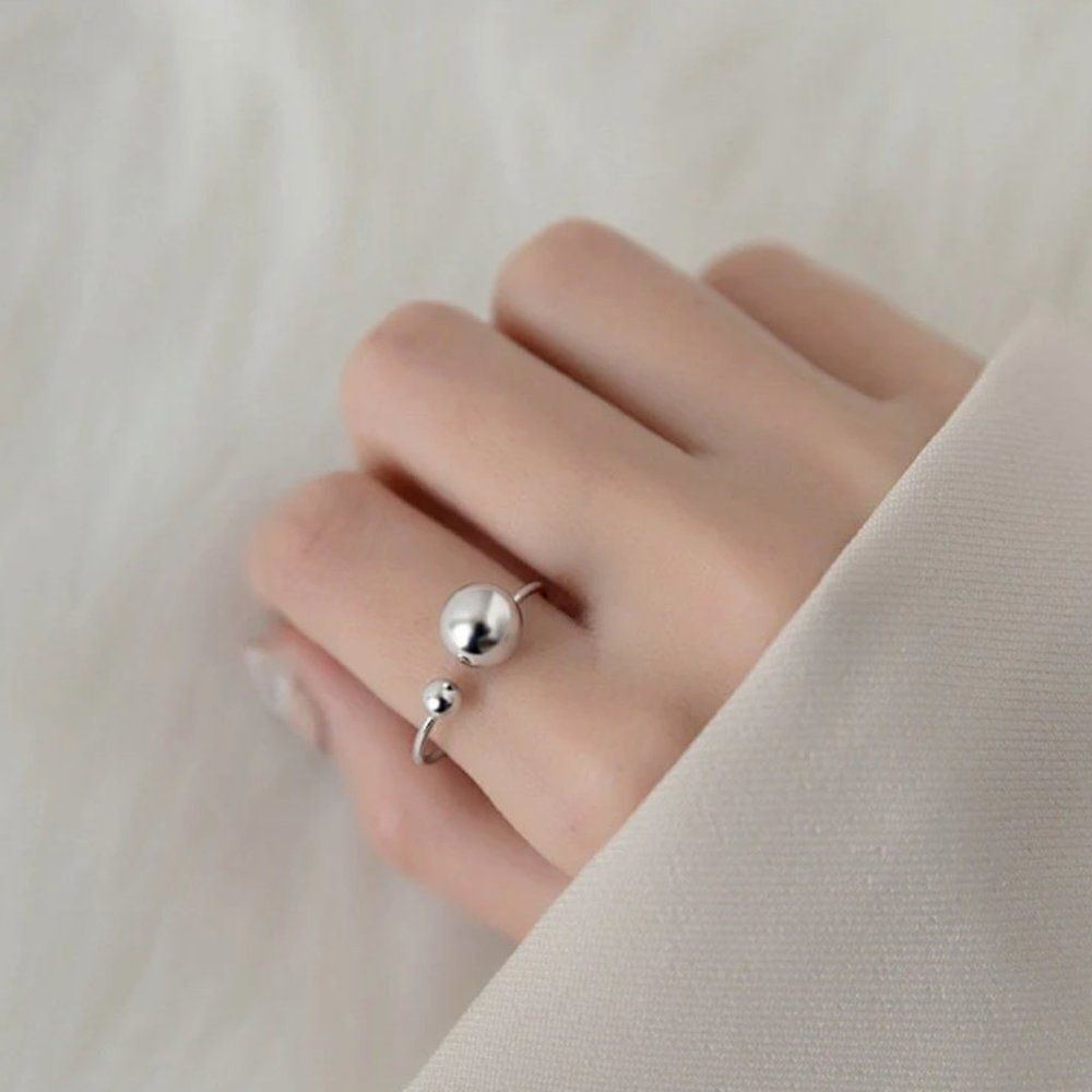 Solid 925 Sterling Silver Hypoallergenic Adjustable Bead Ball Ring - Picture 4 of 7